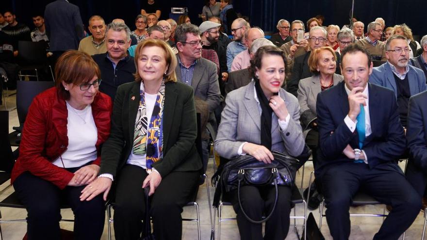 Pilar Varela, Delia Losa, Magdalena Valerio y Guillermo Martínez.