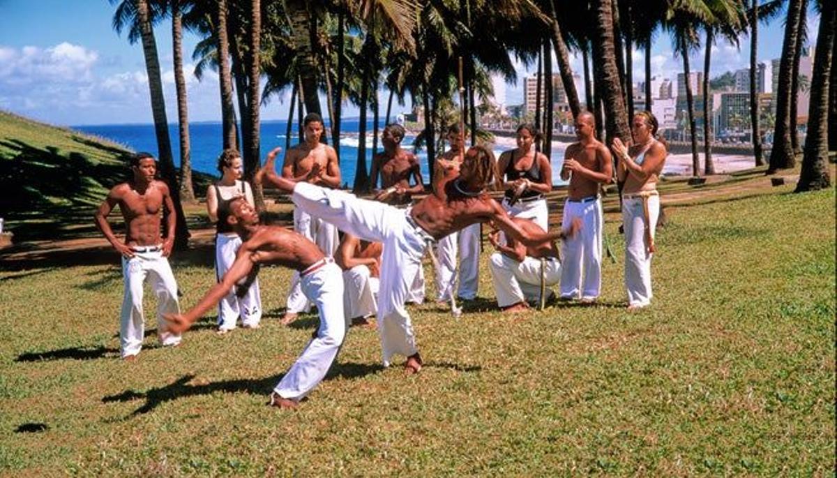 Buscar a un mestre y la felicidad en Salvador de Bahía