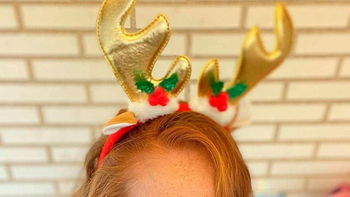 María Castro tiene el DIY de Navidad que vas a copiar: pendientes en forma de copos de nieve