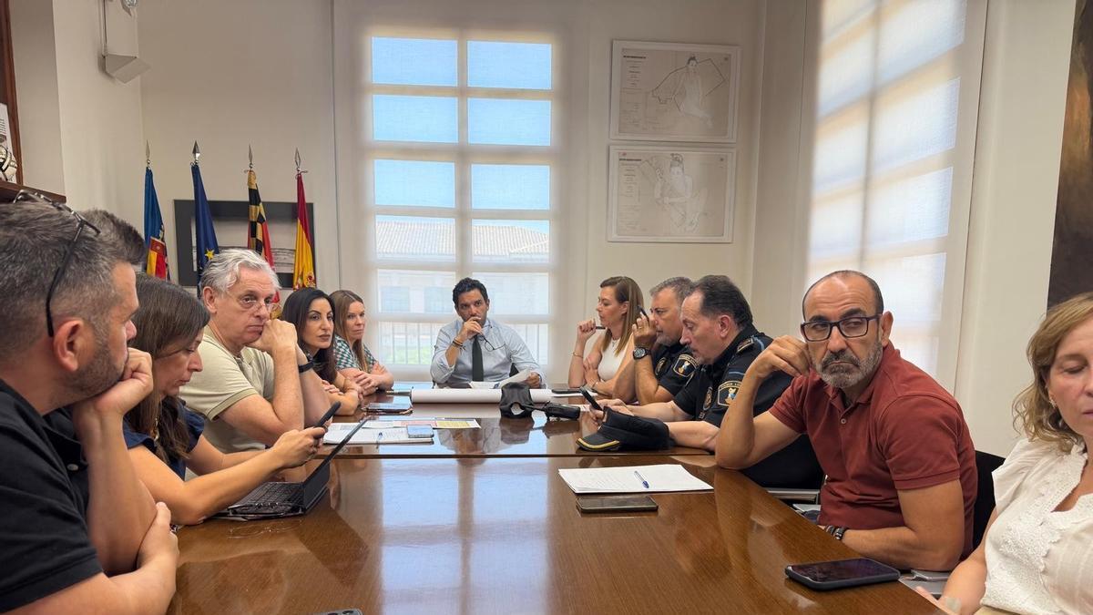 El alcalde, Juan Anonio Sagredo, preside la reunión del Cecopal en Paterna este lunes.