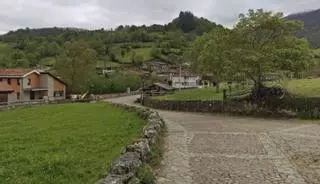 Sobrescobio renueva dos puntos de recogida de residuos