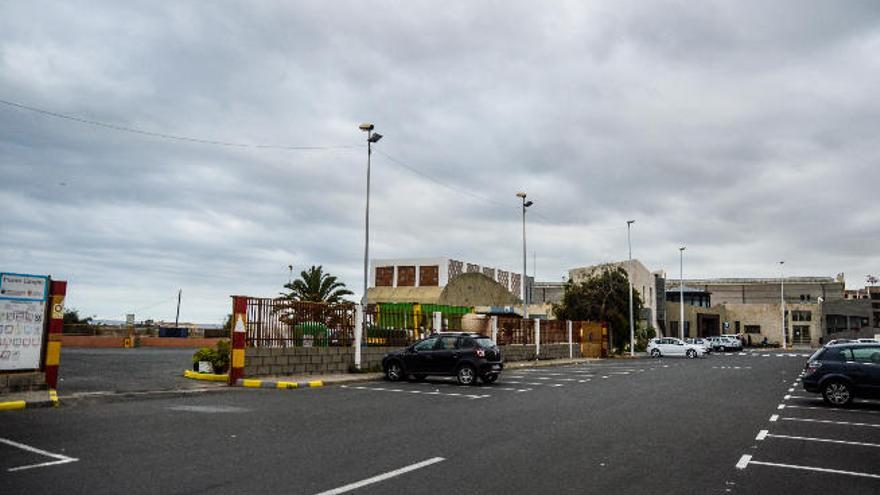 El parque empresarial de Melenara pide más aparcamiento para evitar la asfixia