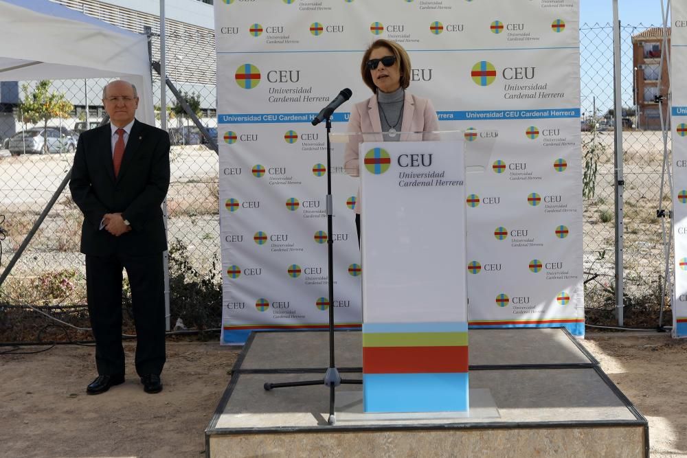 Colocan la primera piedra del nuevo campus del CEU-UCH de Alfara