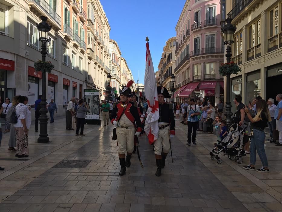 La Asociación Histórico-Cultural Teodoro Reding cumplió este viernes su sueño de que Málaga cuente por fin con una estatua en homenaje al general suizo y gobernador de la ciudad a quien los malagueños dedicaron el Paseo de Reding. La estatua se ha ubicado en la recientemente reformada plaza de la Malagueta.