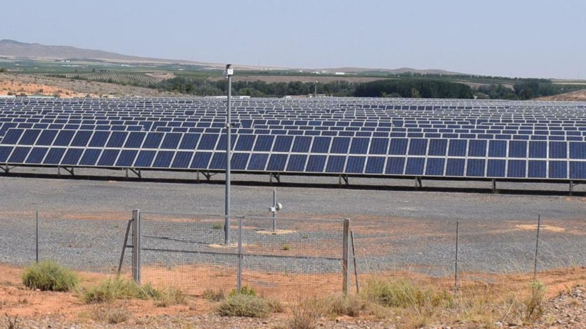 Placas solares instaladas en La Almunia de Doña Godina.