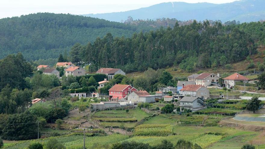 Una vista de Santa María de Xeve