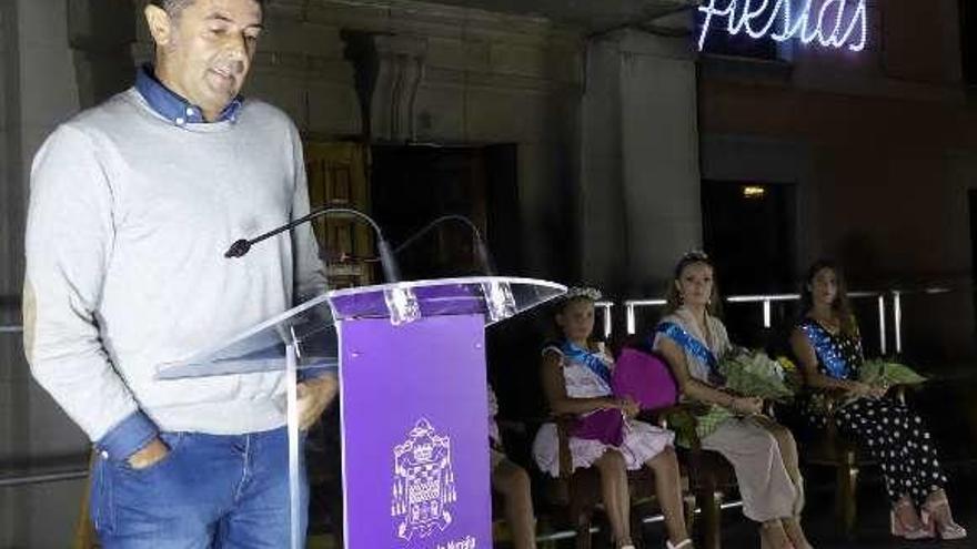 Samu Fuentes durante la lectura del pregón