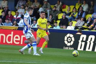 El Villarreal vence a la Real Sociedad y se mete en la lucha por la Champions (2-0)