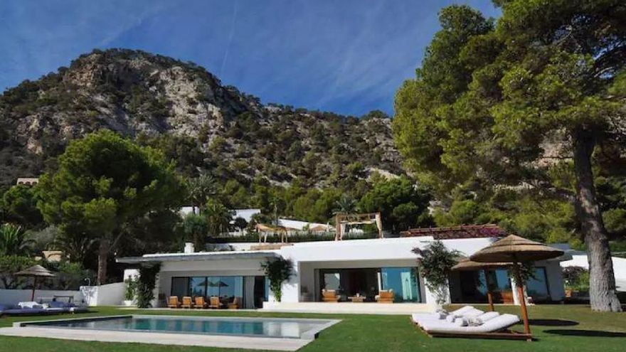 El exfutbolista Marco Borriello trata de legalizar su mansión de Ibiza con la amnistía del Govern