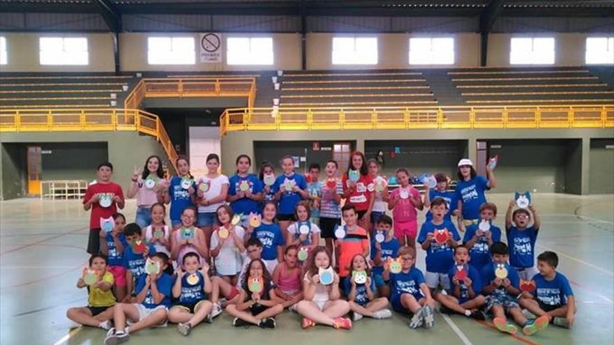 70 niños de Trujillo disfrutan de la primera fase del campamento urbano