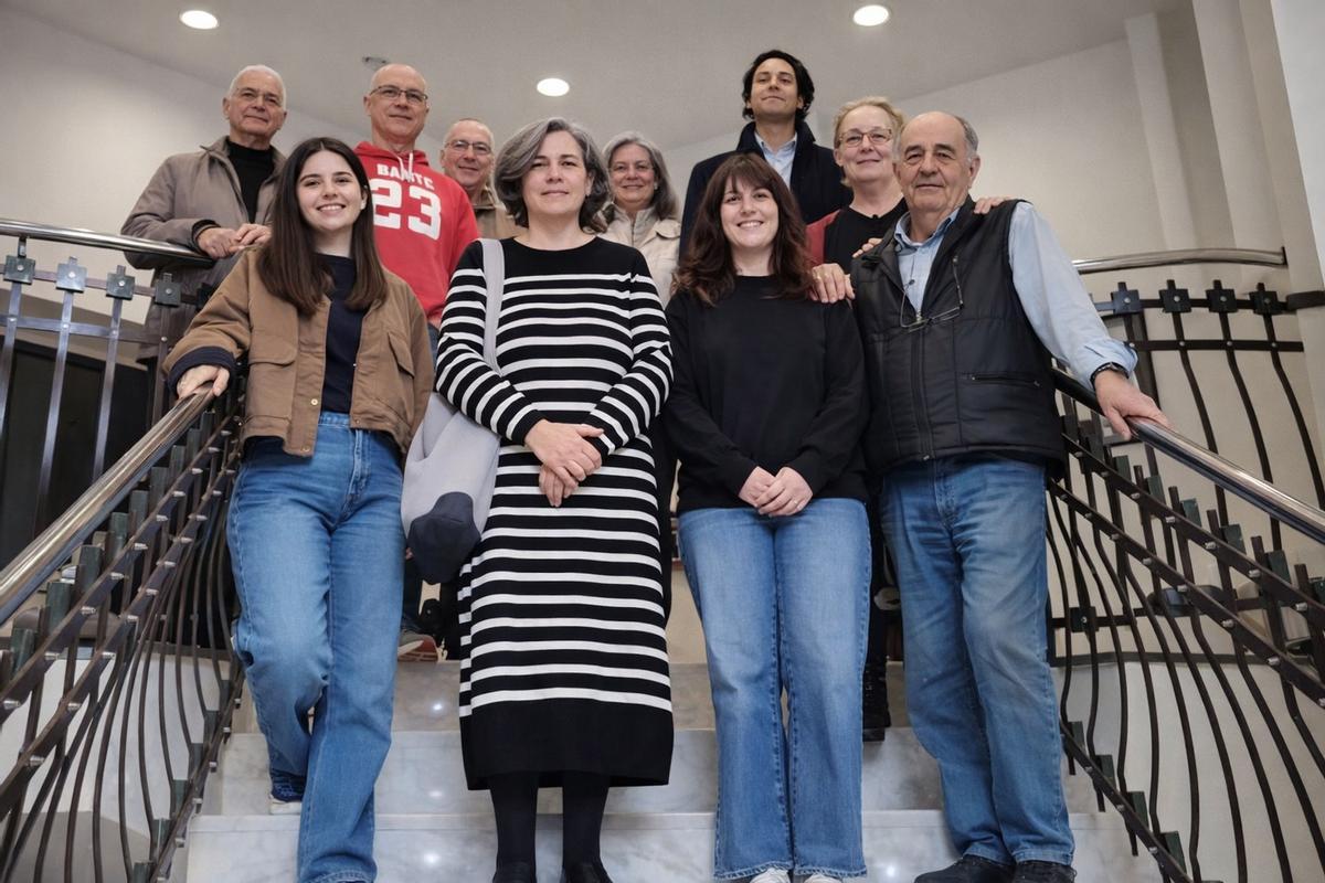 La nueva junta directiva del Ateneo. De izquierda a derecha y de arriba abajo, Alfredo Escalante, José Luis Campa, José Manuel Vega, Julia Nofuentes, Alfonso Palacios, Isabel Vallina, Nieves Meana, Mercedes Busto, Marta García de Dionisio y José Miguel Beneyto.