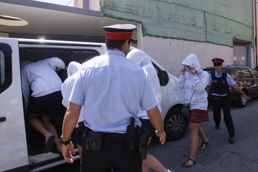 Llibertat per les detingudes per organitzar un 'flashmob' a Platja d'Aro