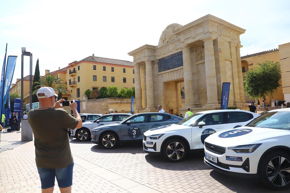 La Salida del EcoRali, una prueba con coches eléctricos ecológicos, en imágenes La Salida del EcoRali, una prueba con coches eléctricos ecológicos, en imágenes