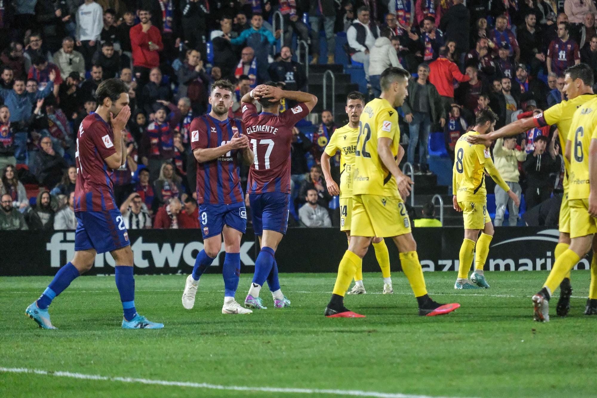 Las mejores imágenes del CD Eldense - FC Cartagena (0-0)