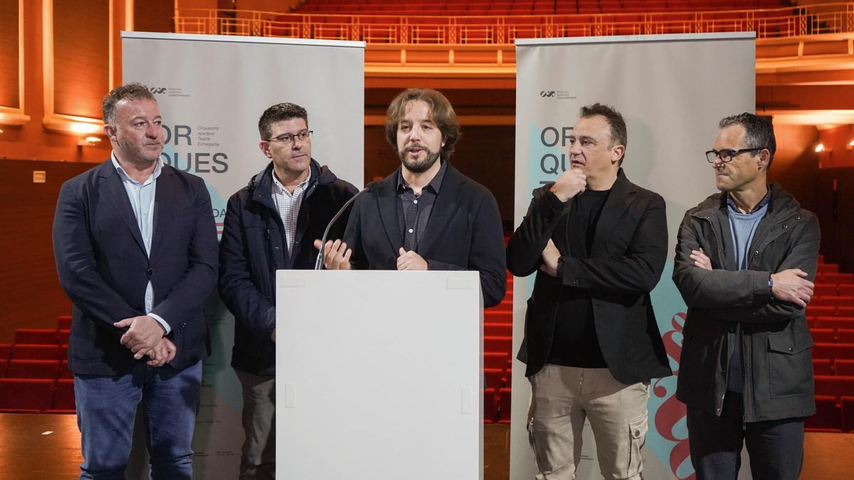 Jaume Santonja en la presentación de la temporada de la Orquesta Sinfónica de Ontinyent