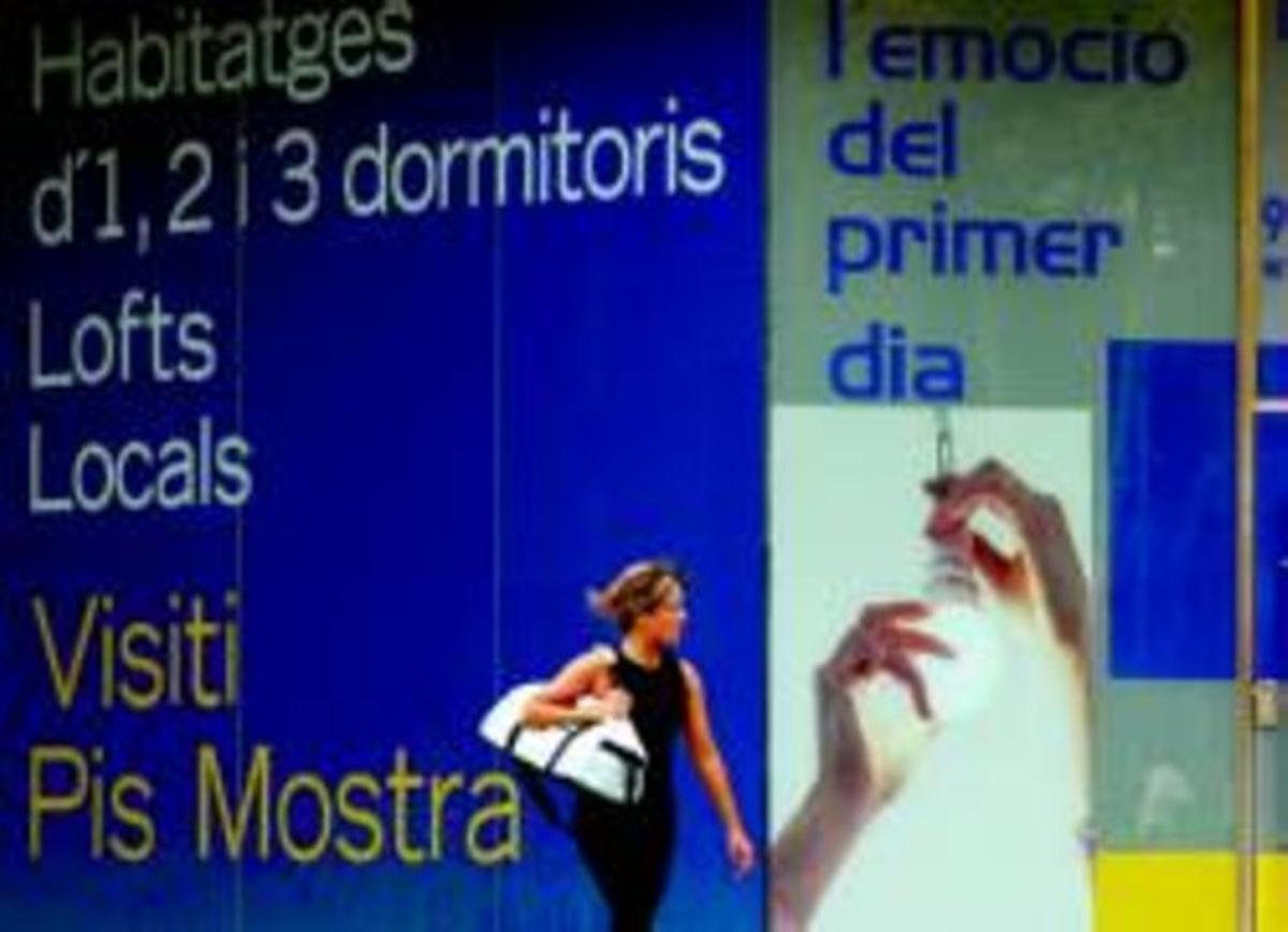 Publicidad de venta de pisos en Barcelona.