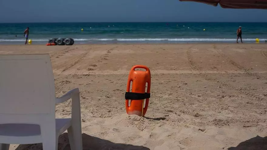 El Gobierno de Canarias recuerda que el mar tiene “su propio plan” y llama a la prudencia este verano en playas y zonas de baño