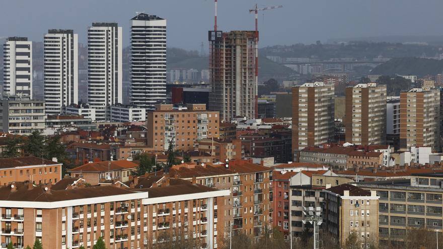 Vista de varios bloques de viviendas en Bilbao en una imagen de archivo.