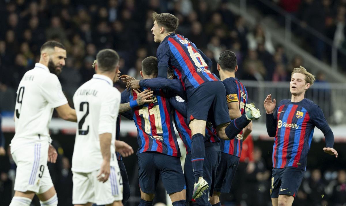 Victoria del FC Barcelona ante el Real Madrid en el Bernabeu | FOTOS