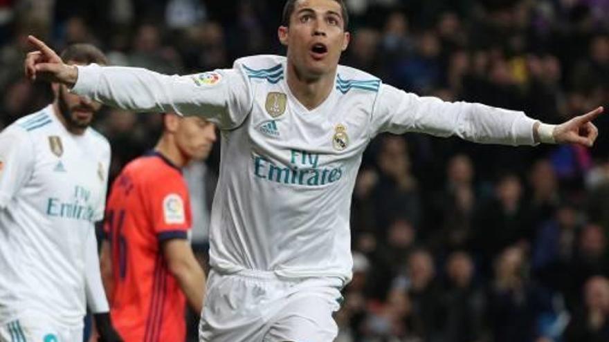 El Madrid endossa la tradicional golejada a  la Reial per agafar moral