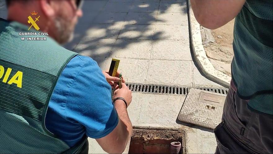 Vídeo | La Guardia Civil investiga al autor de una oleada de robos en la localidad de Almadén de la Plata que afectaron a servicios esenciales municipales