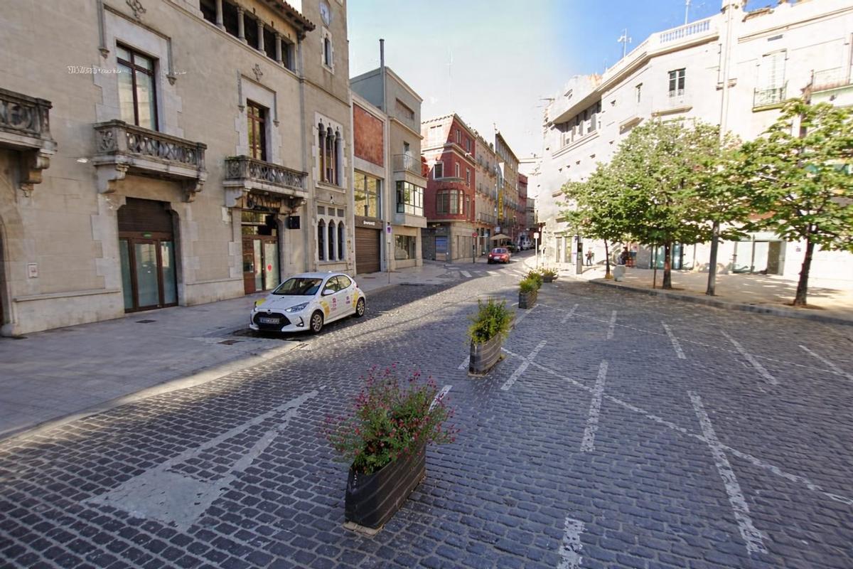 Part alta de la Rambla de Figueres.