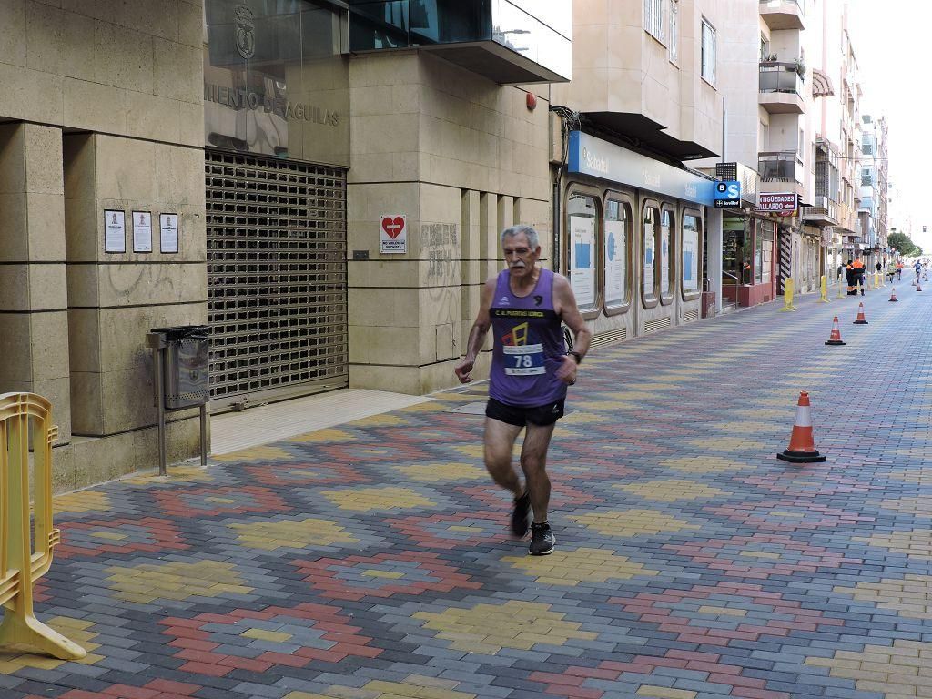 Estos todas las imágenes de la Media Maratón de Águilas