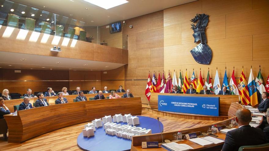 na financiación justa para los municipios en la comisión de diputaciones de Valencia