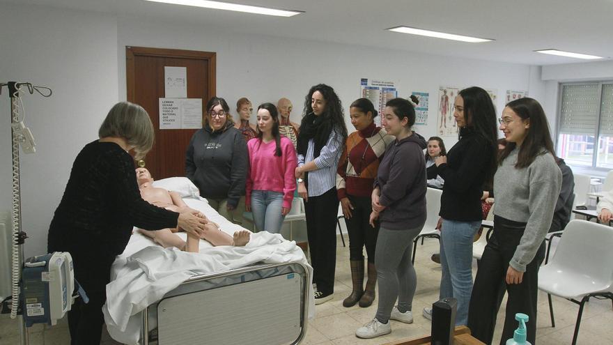 Enfermería repite por tercer año en el podio de los centros mejor valorados de la UVigo