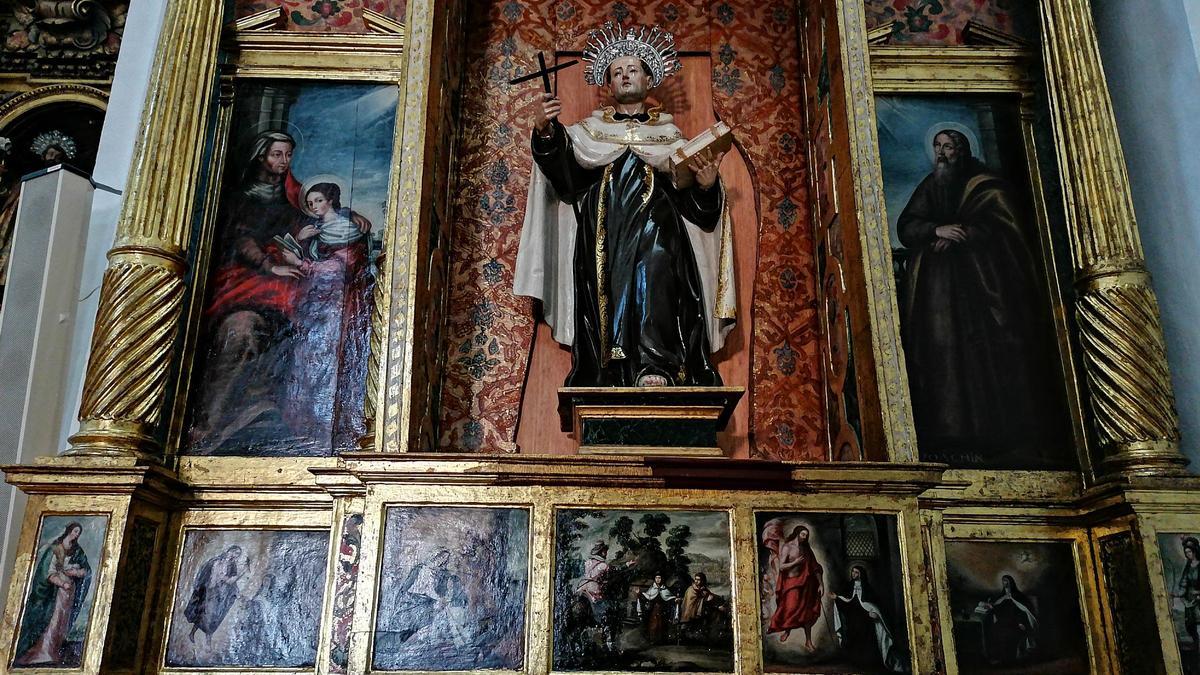 Retablo de San Juan de la Cruz al término de su restauración.