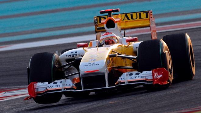 Alonso con Renault en el Gran Premio de Abu Dabi (2009)