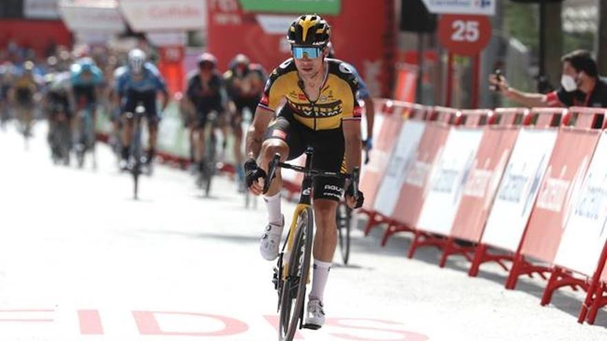 Primoz Roglic en los últimos compases de la etapa.