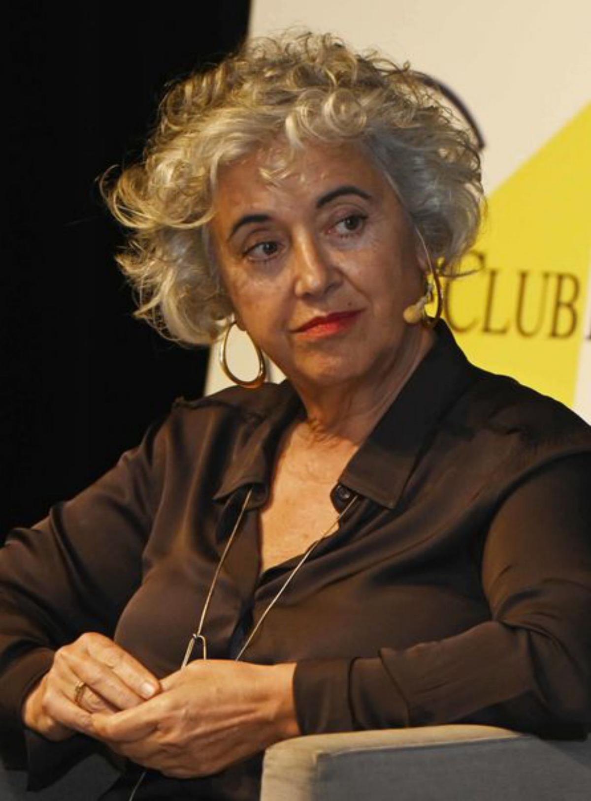 Chis Oliveira: «Temos que repensar a educación sexual aos adolescentes»