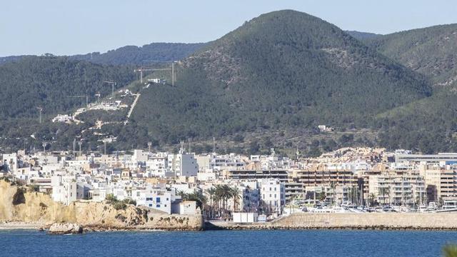 Ibiza pierde 844 viviendas turísticas en un año.