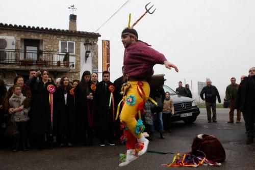 El Zangarrón cumple la tradición en Montamarta