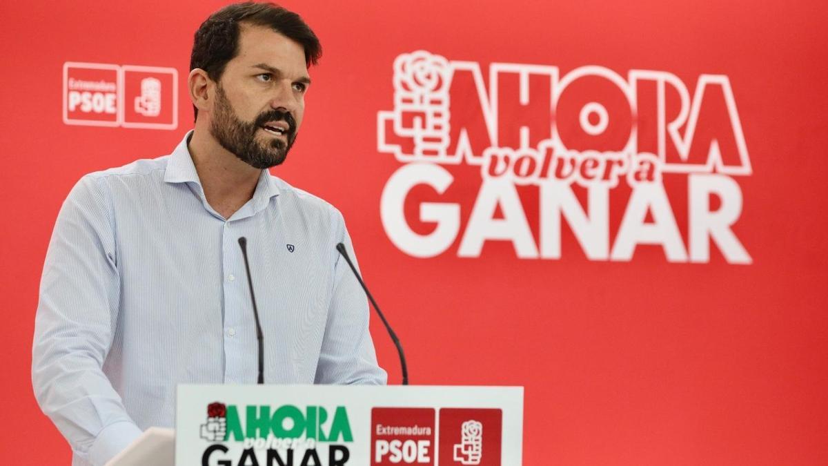 Álvaro Sánchez Cotrina, este vienres, en el chequeo al inicio de la nueva legislatura con el pacto de Gobierno PP-Vox.