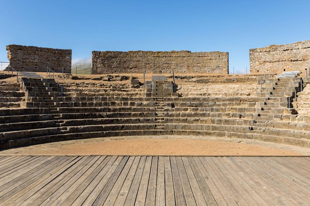 Fue el teatro de la ciudad de Regina Turdulorum.