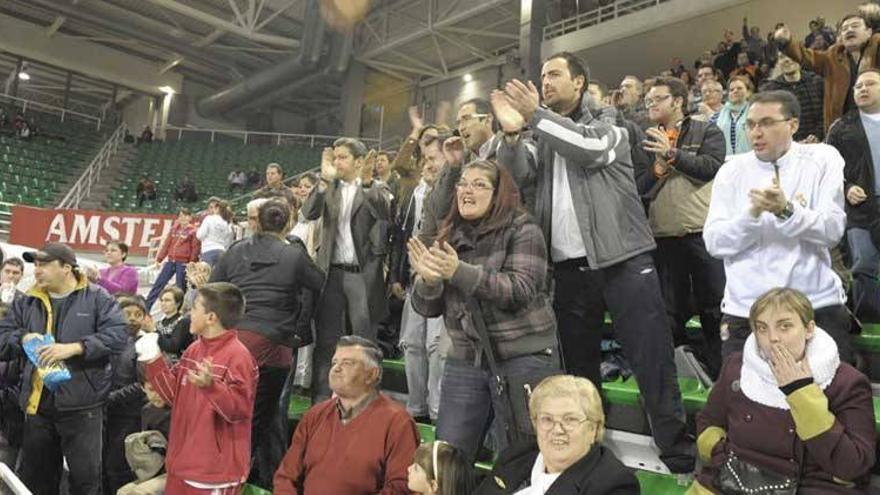 El Cáceres, muy cerca de &#039;sobrevivir&#039; un año más