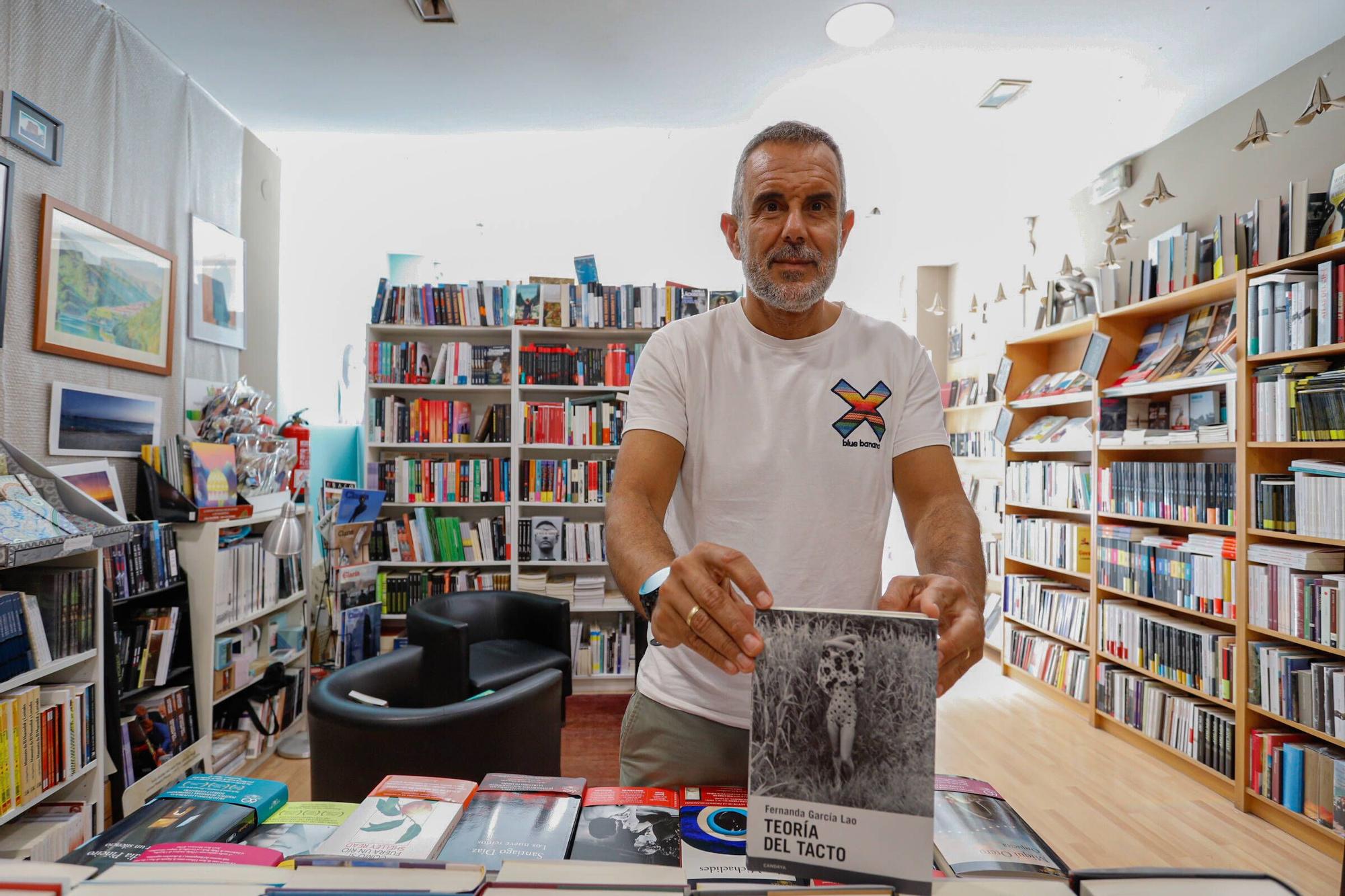 VÍDEO: Las librerías de Gijón se preparan para la Feria del Libro