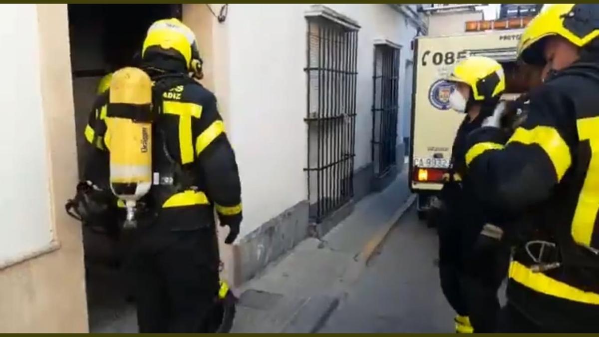 Dos ferits greus per una explosió de gas en un bar de Madrid