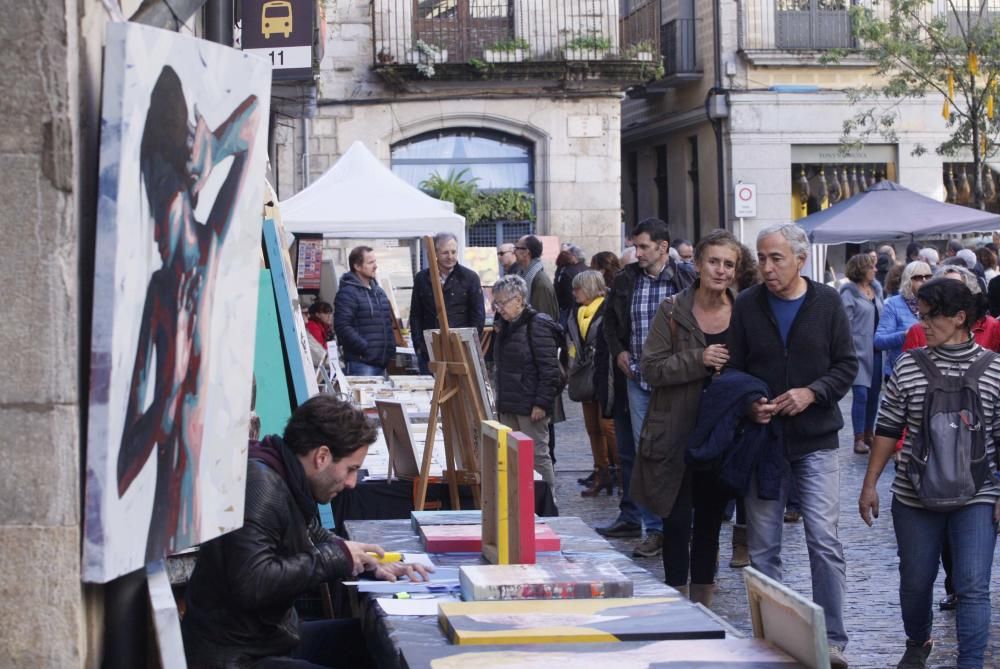 Milers de persones omplen el Barri Vell de Girona per Tots Sants - Fires de Girona 2018