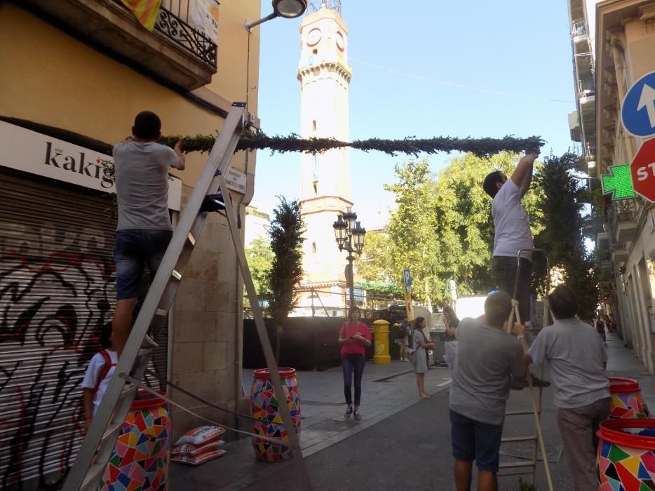 Les enramades de Sallent arriben a Gràcia