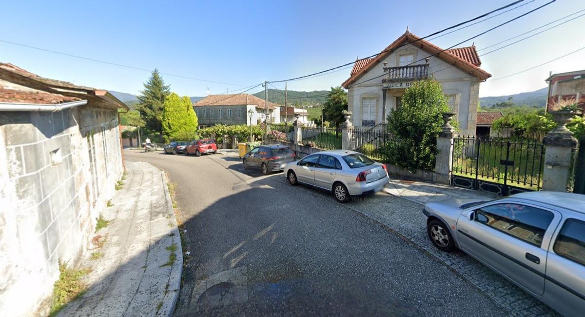 La sucursal bancaria está ubicada en la calle Domingo Blanco Lage.