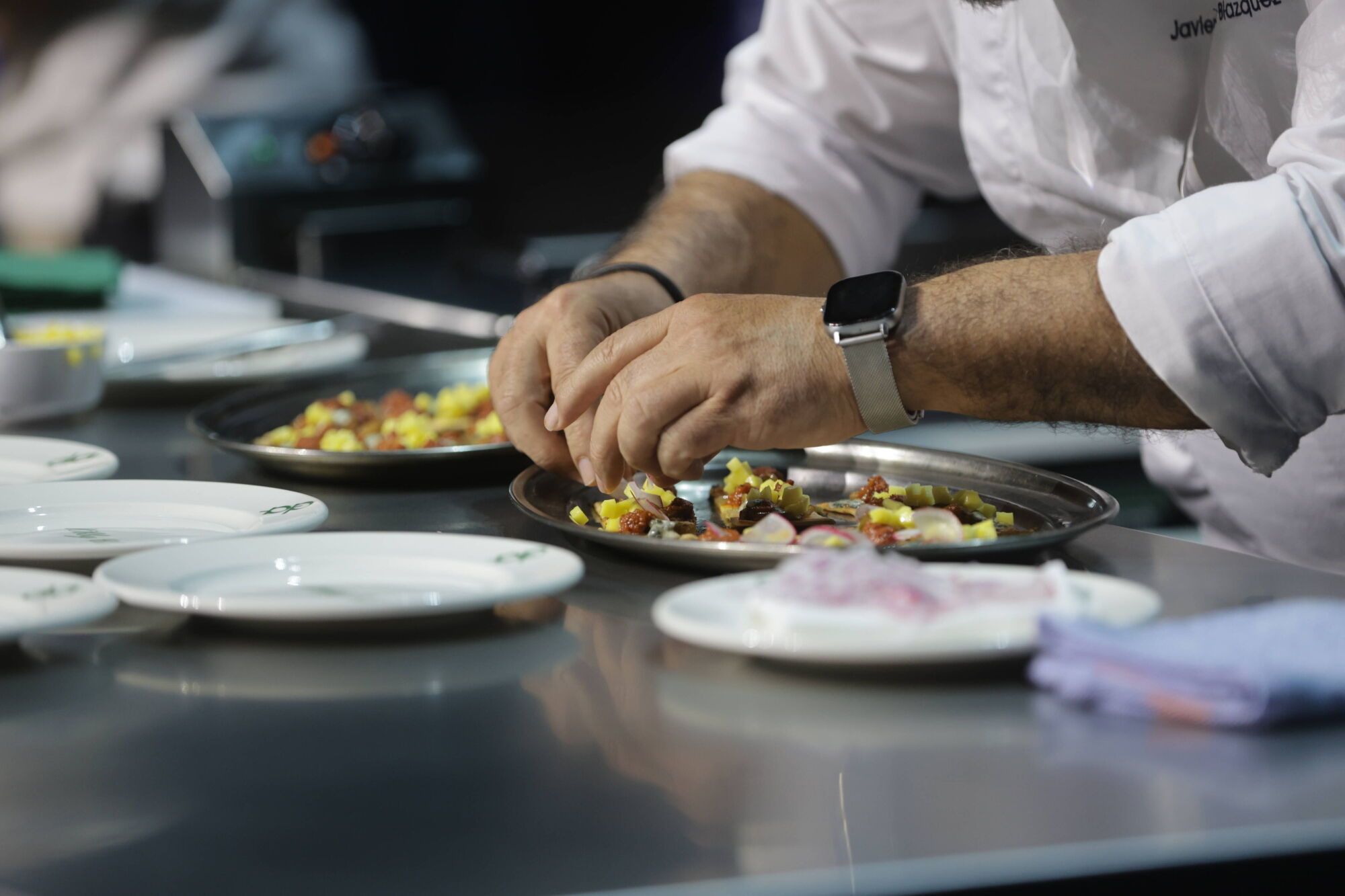 Los cocineros de 19 restaurantes compiten este lunes por la tarde en el Palacio de Congresos de Palma