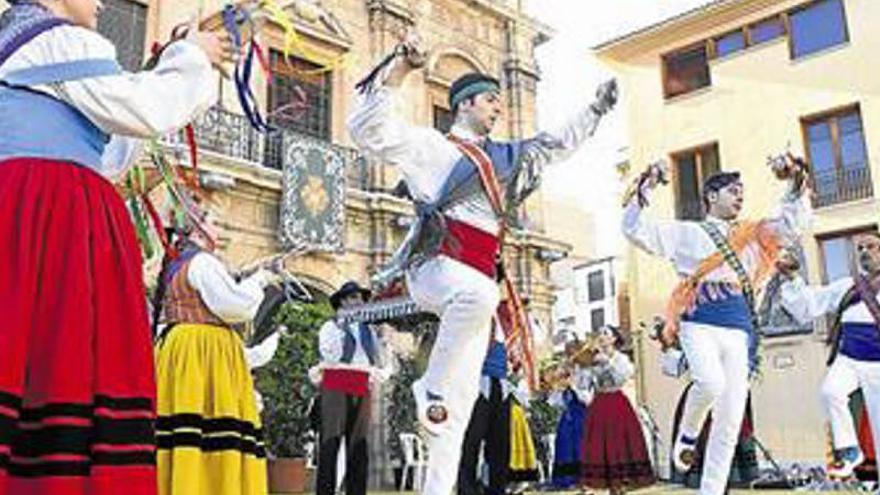 ACABA EL FESTIVAL DE DANZAS DE LA CORONA ARAGÓN