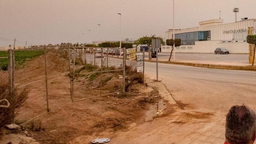 Pilar de la Horadada acusa a la CHS de desviar una rambla por el interés urbanístico de San Pedro