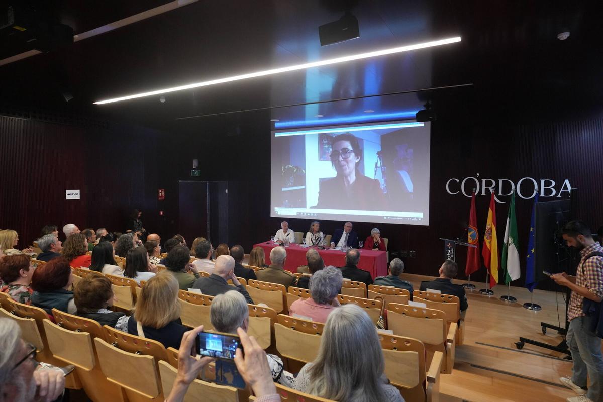 La periodista Catalina Gómez agradece desde Irán el premio Julio Anguita Parrado.