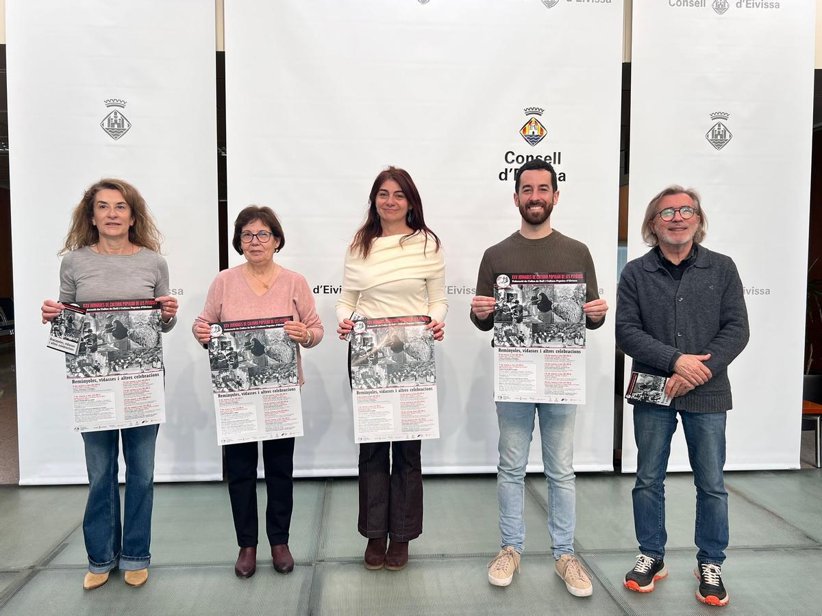 Presentación de la XXV Jornada de Cultura Popular de las Pitiusas.