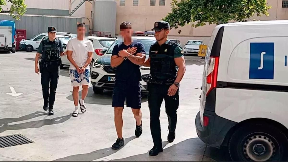 Die jungen Männer wurden am Montag (21.7.) zum Gericht nach Palma gebracht.