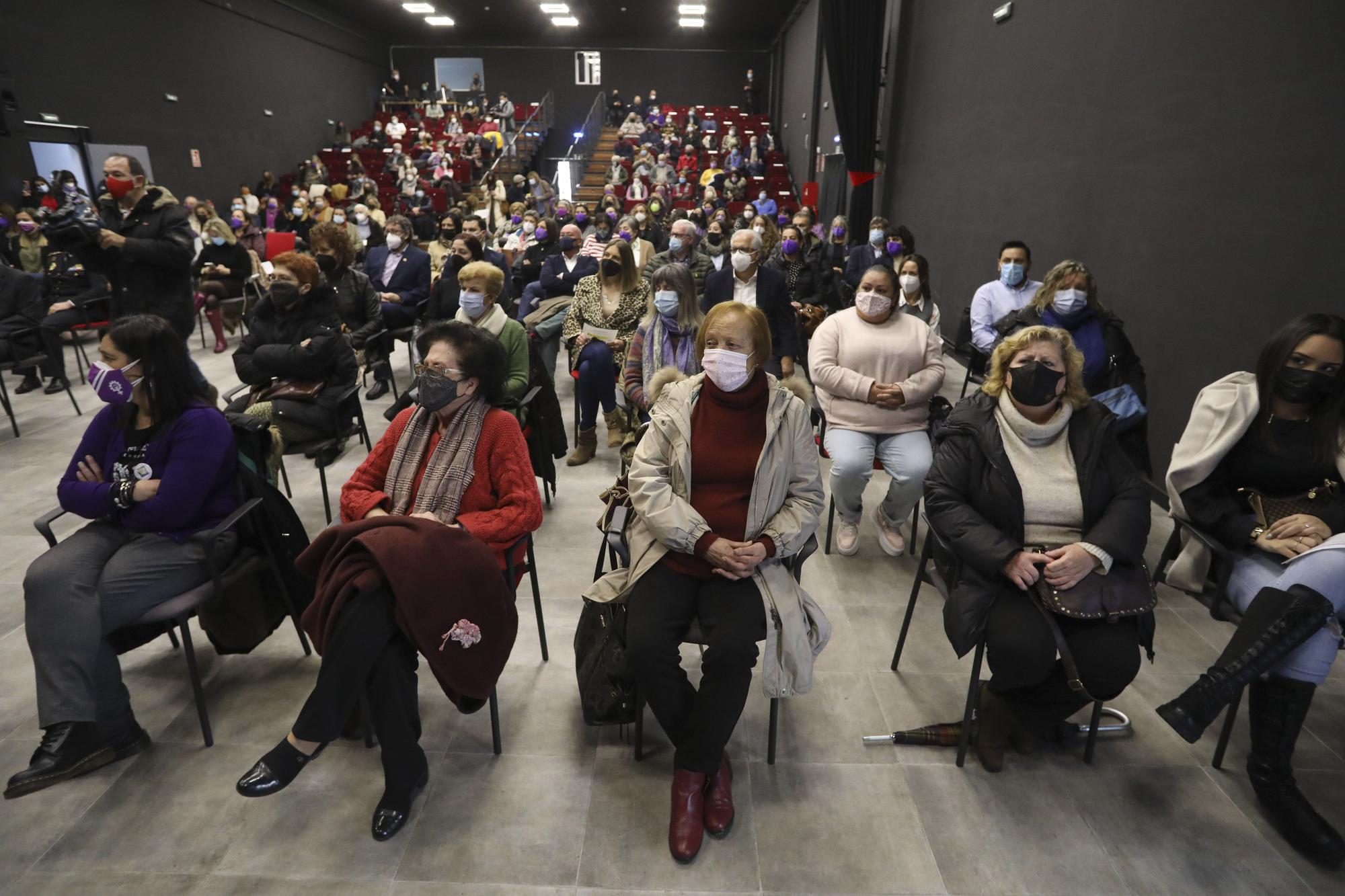 Acto institucional en Corvera en el día contra la violencia que sufren las mujeres